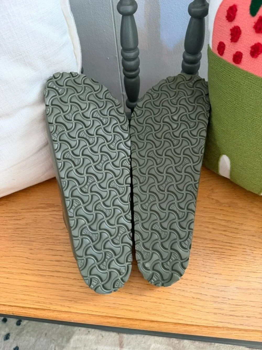 Birkenstock Men's Arizona EVA Sandal - Olive - Size 45